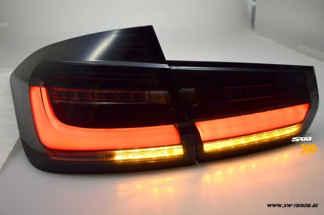 SWCeli LED Rückleuchten passend für BMW 3er F30 Limo 12-18 Black/smoke Dynamischer LED Blinker
