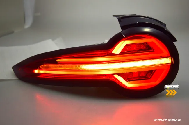 SW-Celi LED Rückleuchten passend für Mazda MX5 ND 15-23 red/clear Lightbar Wischblinker