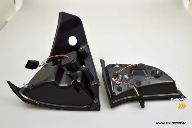 SW-Celi LED Rückleuchten passend für Tesla Model 3 Typ 003 17-24 / Model Y 21-24 BLACK/smoke Lightbar