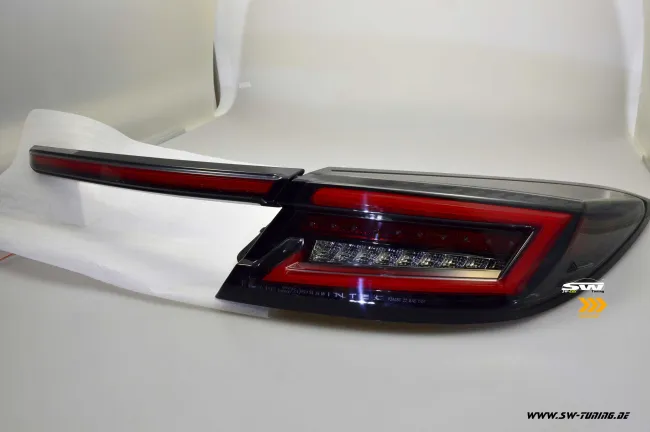 SW-Celi LED Rückleuchten passend für Toyota GR86 / Subaru BRZ 21-25 Black/smoke RED-Lightbar