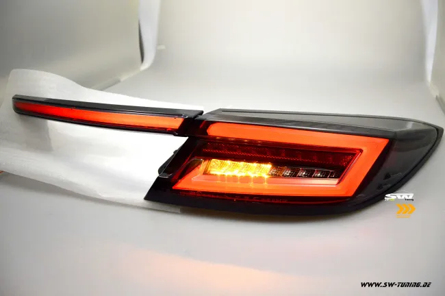 SW-Celi LED Rückleuchten passend für Toyota GR86 / Subaru BRZ 21-25 Black/smoke RED-Lightbar