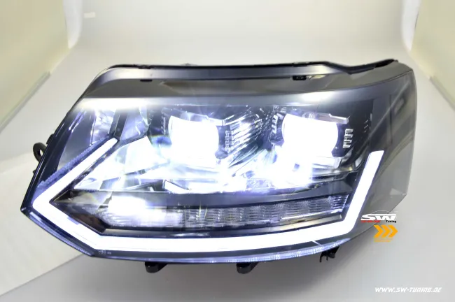 SW-DRLTube Voll LED Scheinwerfer passend für VW T5 GP Facelift Typ 7H 09-14 LED TFL/Wischblinker Black
