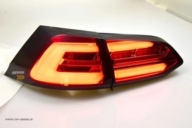 SWCeli LED taillights suitable for VW Golf 7 Variant estate 13-17 red smoke LED wiping indicators