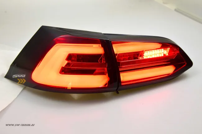 SWCeli LED taillights suitable for VW Golf 7 Variant estate 13-17 red smoke LED wiping indicators