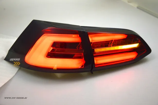 SWCeli LED taillights suitable for VW Golf 7 Variant estate 13-17 red smoke LED wiping indicators