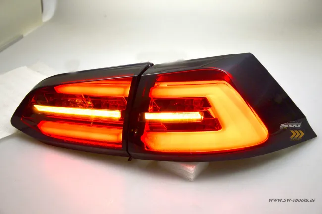 SWCeli LED Rückleuchten passend für Golf 7.5 Facelift Variant Kombi 18-20 red/smoke LED Wischblinker für OE LED