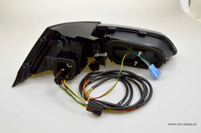 SWCeli LED taillights suitable for Golf 7.5 facelift stationwagen 18-20 smoke LED wipe indicators for OE LED