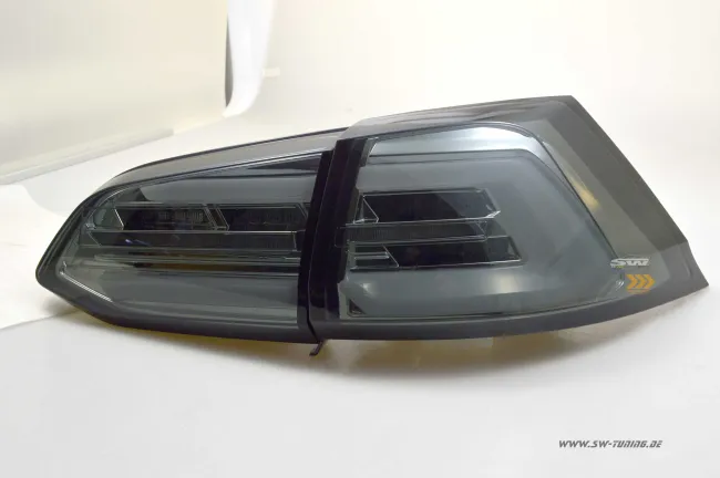 SWCeli LED taillights suitable for Golf 7.5 facelift stationwagen 18-20 smoke LED wipe indicators for OE LED