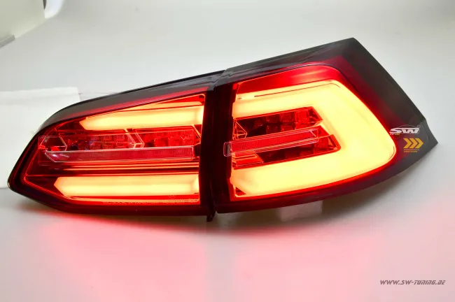 SWCeli LED Rückleuchten passend für Golf 7.5 Facelift Variant Kombi 18-20 red/clear LED Wischblinker für OE LED
