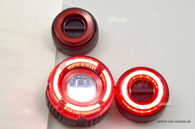 SW-Celi LED taillights fit for Landrover Defender 90 110 130 L316 1990-2016 red