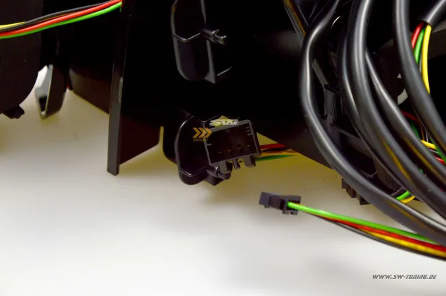 SWCeli LED Rückleuchten passend für Golf 7.5 Facelift Variant Kombi 18-20 Black RED-Lightbar für OE LED