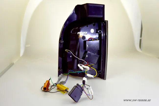 SW-Celi LED Rückleuchten passend für T5 Typ 7H 03-15 LED Lightbar Wischblinker black smoke in T6.1-Optik