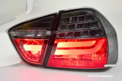 SWCeli LED Rückleuchten für 3er BMW E90 Limo 05-08 smoke / red Lightbar (nicht 335d)